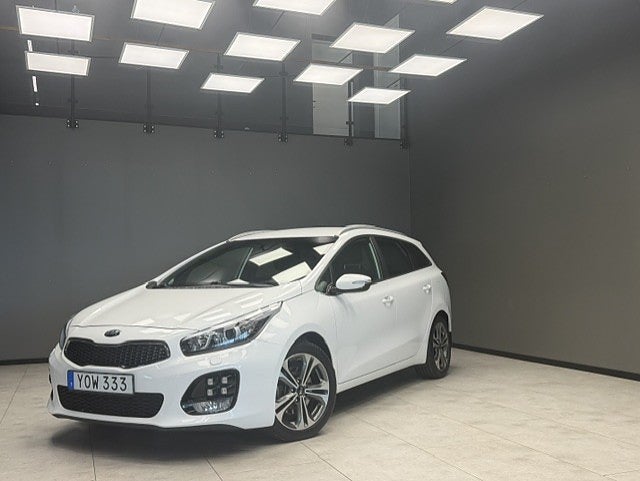 Kia Ceed cee'd_sw 1.6 CRDi DCT GT-Line / Pano / Drag/ Backkamera