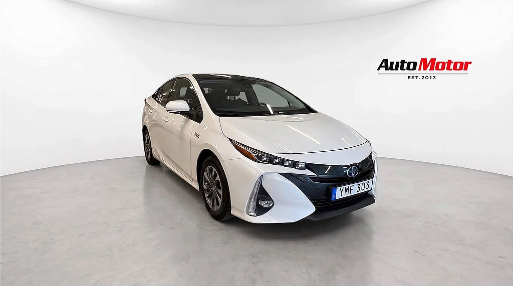 Toyota Prius Plug-in Hybrid 1.8 123hk Backkamera/Solceller