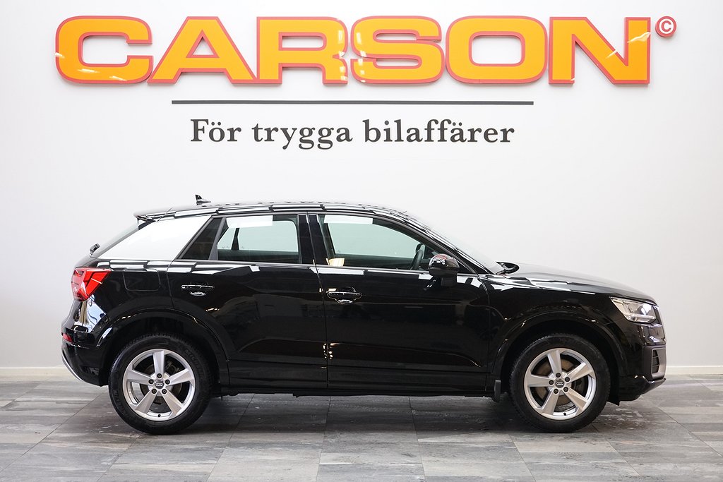 Audi Q2 1.0 TFSI Sport 492KR Årsskatt Connectivitypaket Sport 492KR Årsskatt Connectivitypaket
