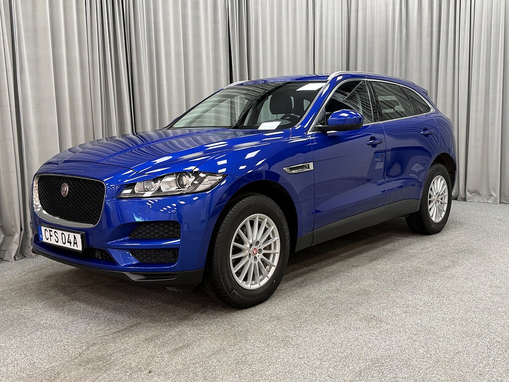 Jaguar F-Pace 20d 180HK Prestige AWD Aut Värmare/Dragkrok/Navi/Kamera