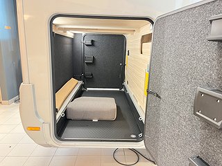 Husbil-halvintegrerad Adria COMPACT SUPREME DL 9 av 23