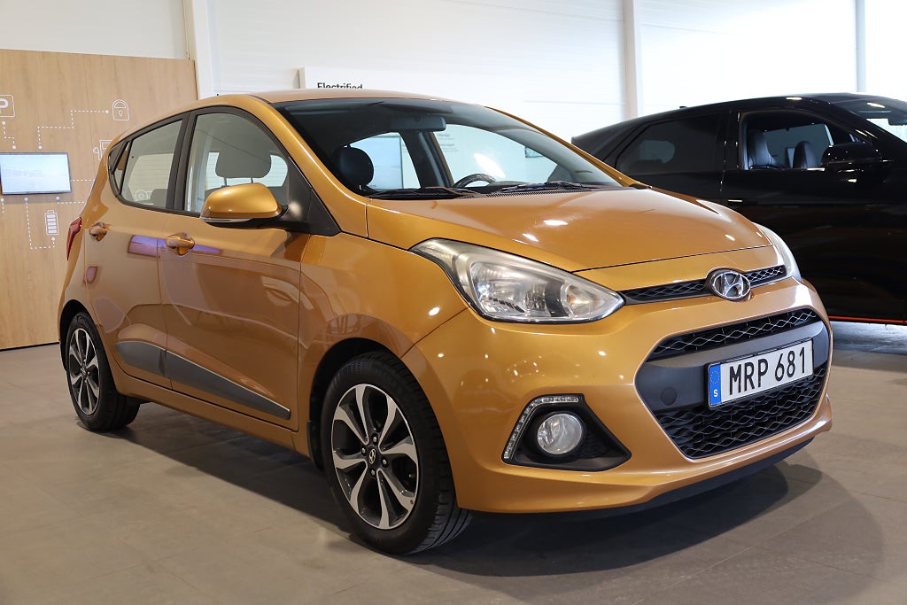 Hyundai i10 1.2 Premium AUT PDC AC Blåtand Rattvärme 2015