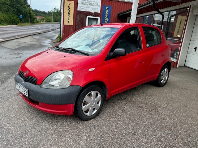 Toyota Yaris 5-dörrar 1.0 VVT-i 68hk, bild 4/19