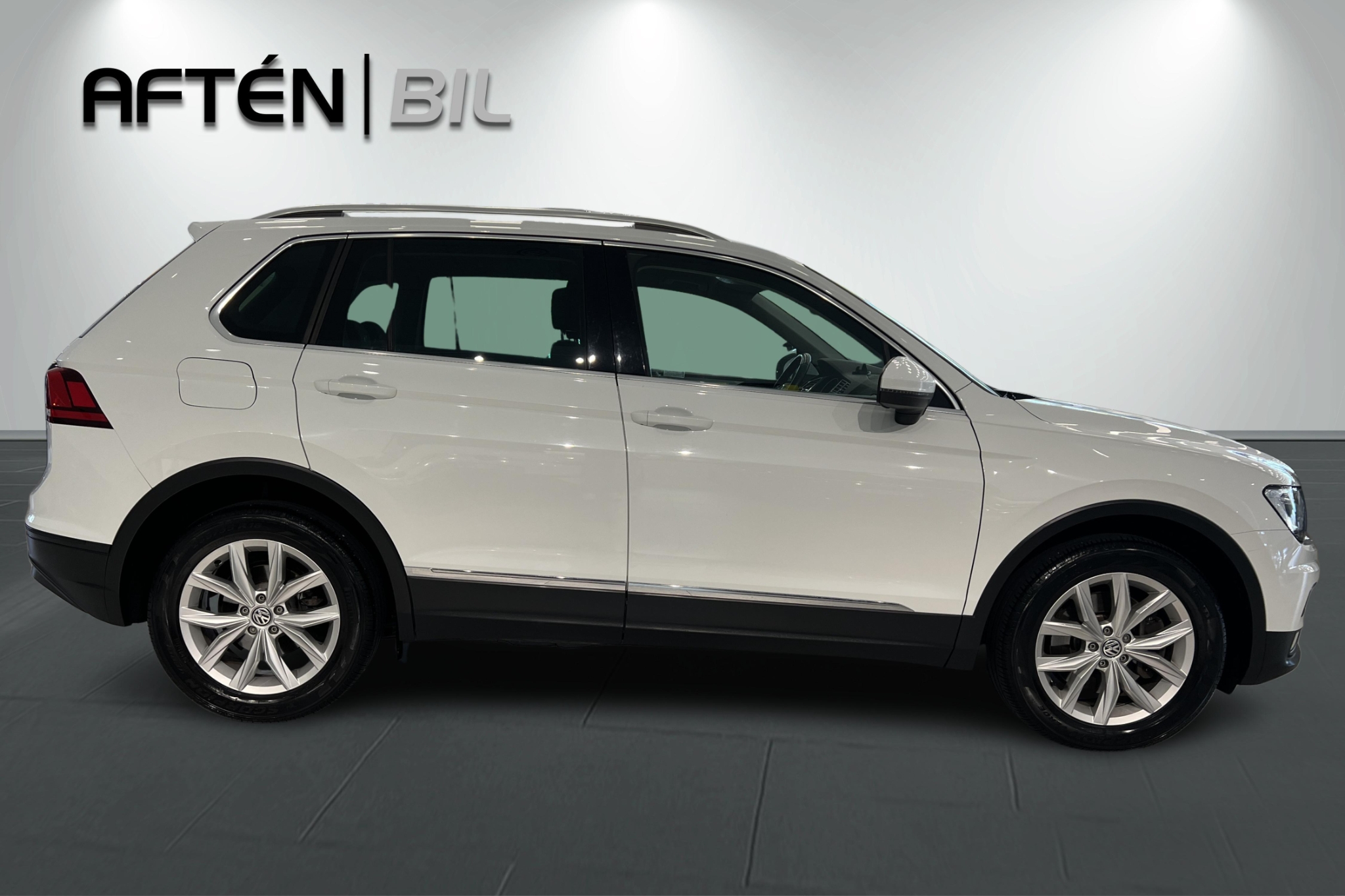 Volkswagen Tiguan 2020, bild 7/50