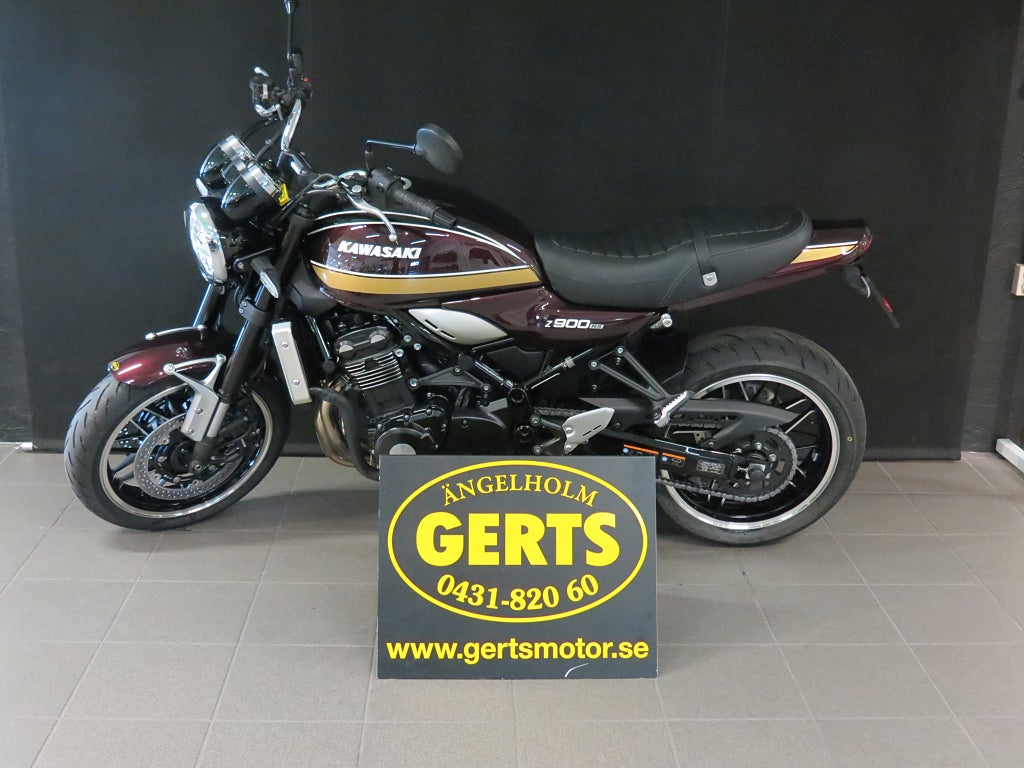 Kawasaki Z 900 RS 
