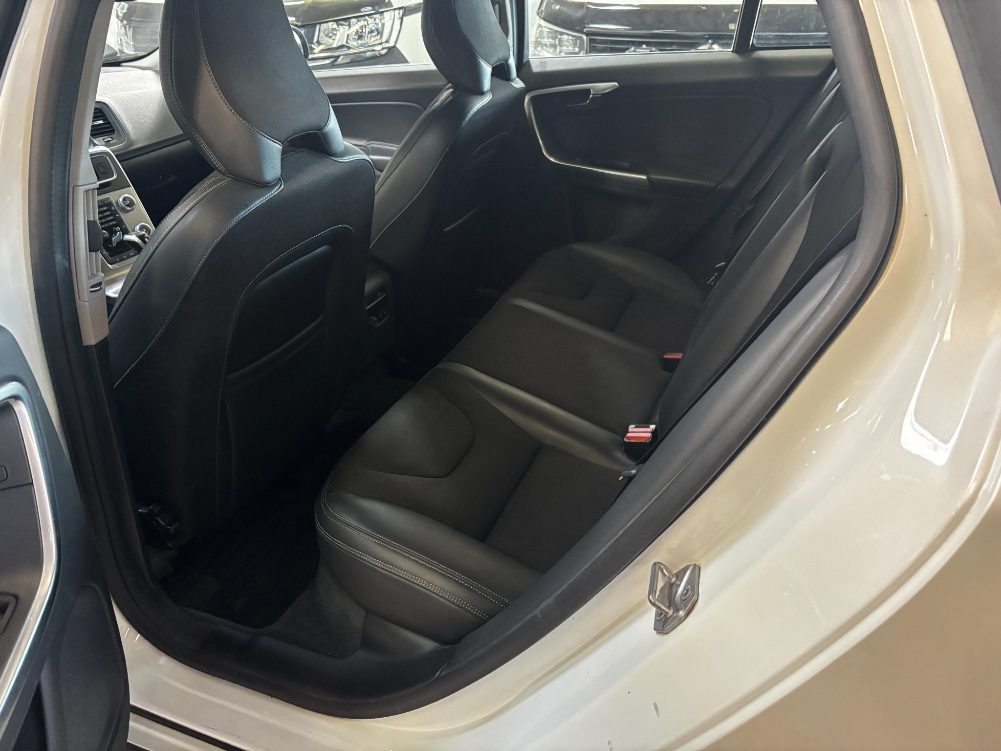 Volvo V60 2016, bild 6/27