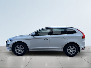 Volvo XC60 D4 AWD R-Design/Drag/SoV-Däck/MoK/D-värm/B-Kamera/Pano – bild 4