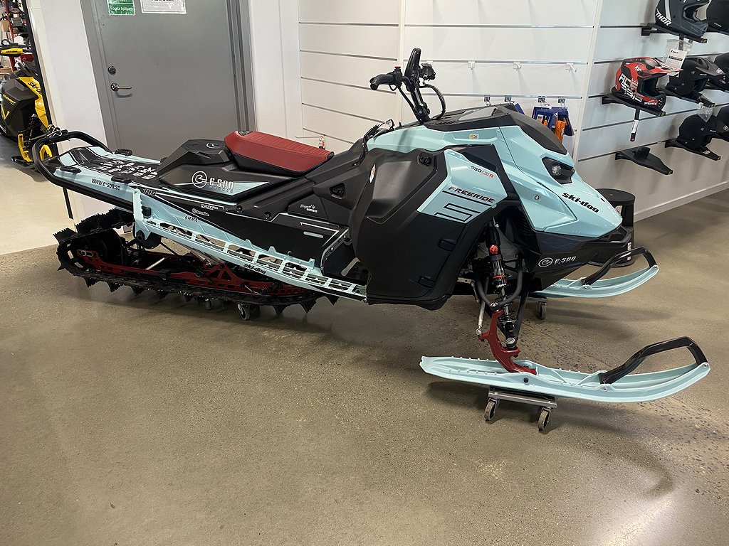 Ski-Doo Freeride STD 850 E-TEC TURBO 10,25 Förmedlingsuppdrag