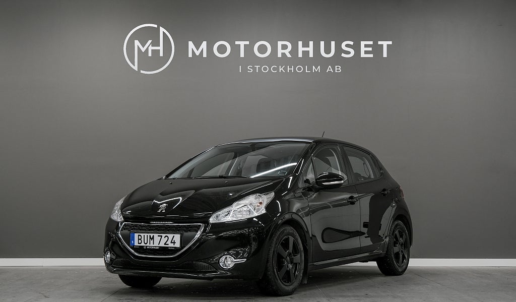 Peugeot 208 5-dörrar 1.2 VTi 82 Panorama Navi Farthållare 2 Ägare