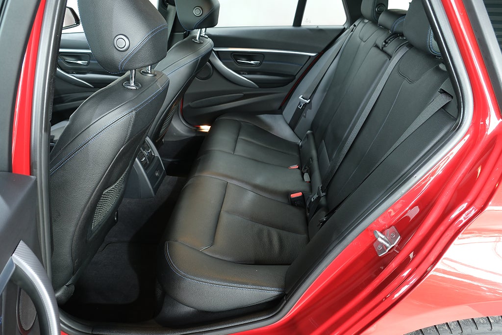 BMW 340I 2019 - miniatyr 11
