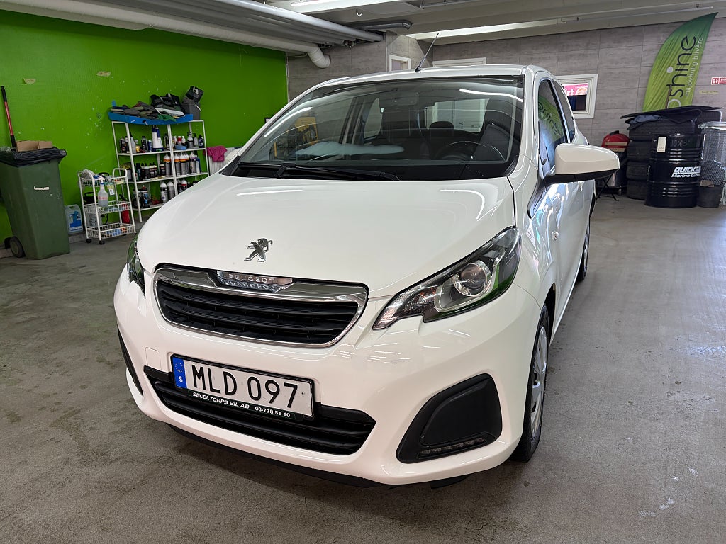 Peugeot 108 5-DÖRRAR 1.0 VTI 69HK EURO 6 NYBESIKTIGAD FULLSERVAD 