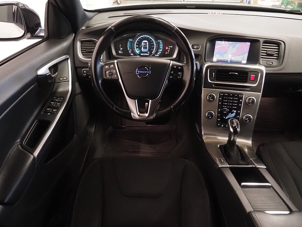 Volvo S60 Cross Country D4 190hk AWD Classic Drag Navi B-Kam 2018