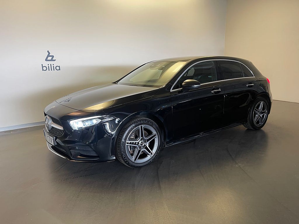 Mercedes-Benz A 8G-DCT AMG Line/ Navigation/ Backkamera/...