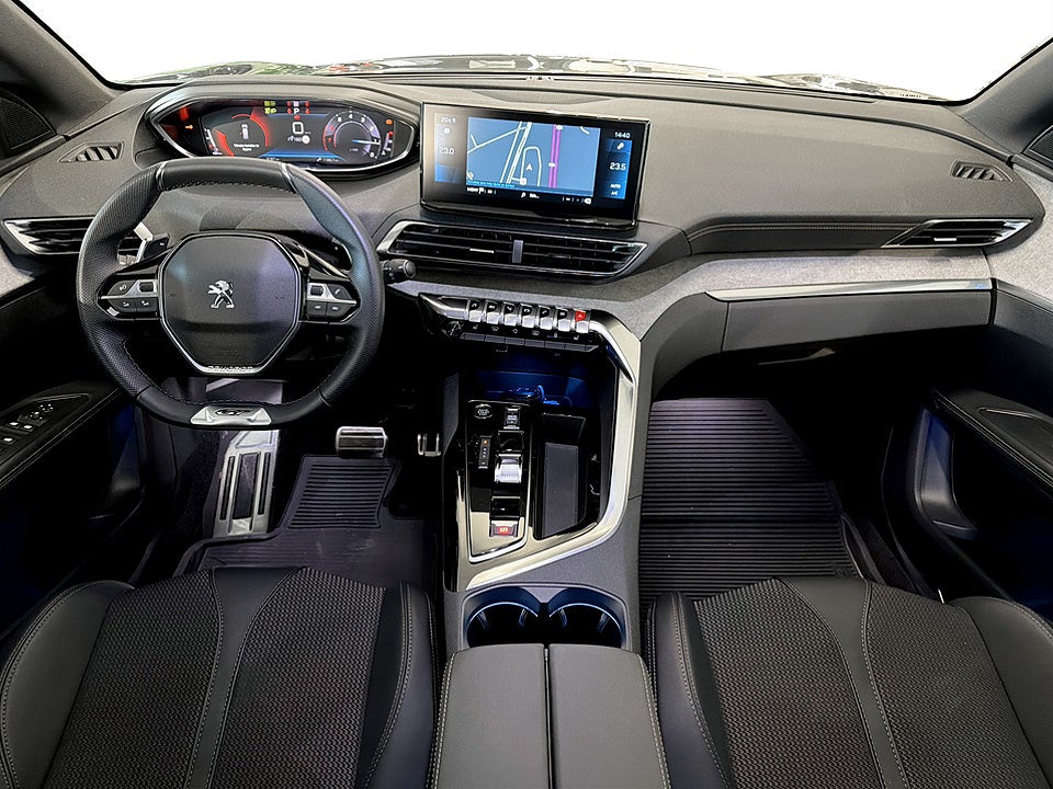 Bild på Peugeot 5008 GT Black Pack 1.2 PT 130hk Aut 7-SITS B-KAMERA CARPLAY