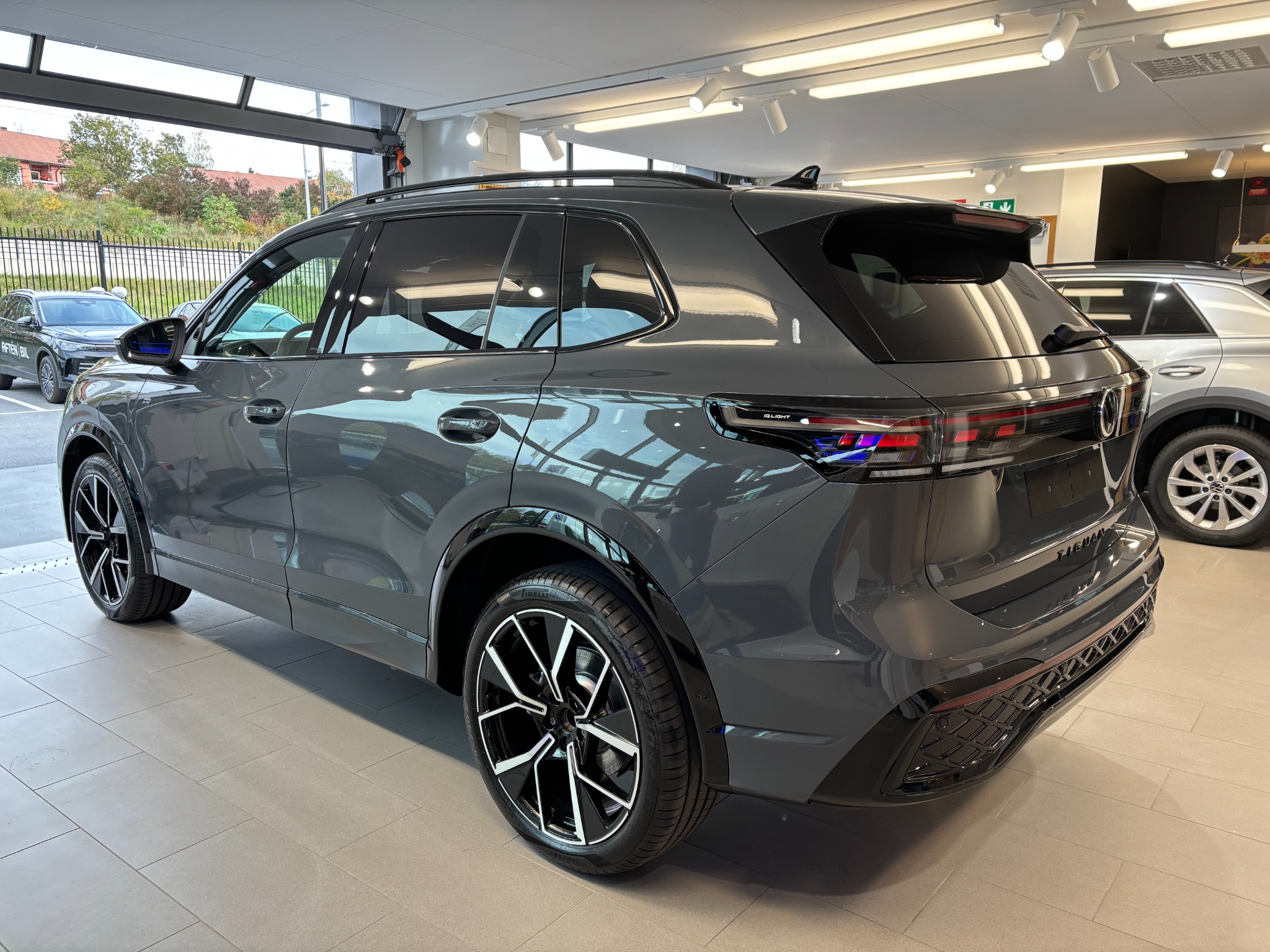 Volkswagen Tiguan eHybrid R-Line-Edition 2026, bild 3/42