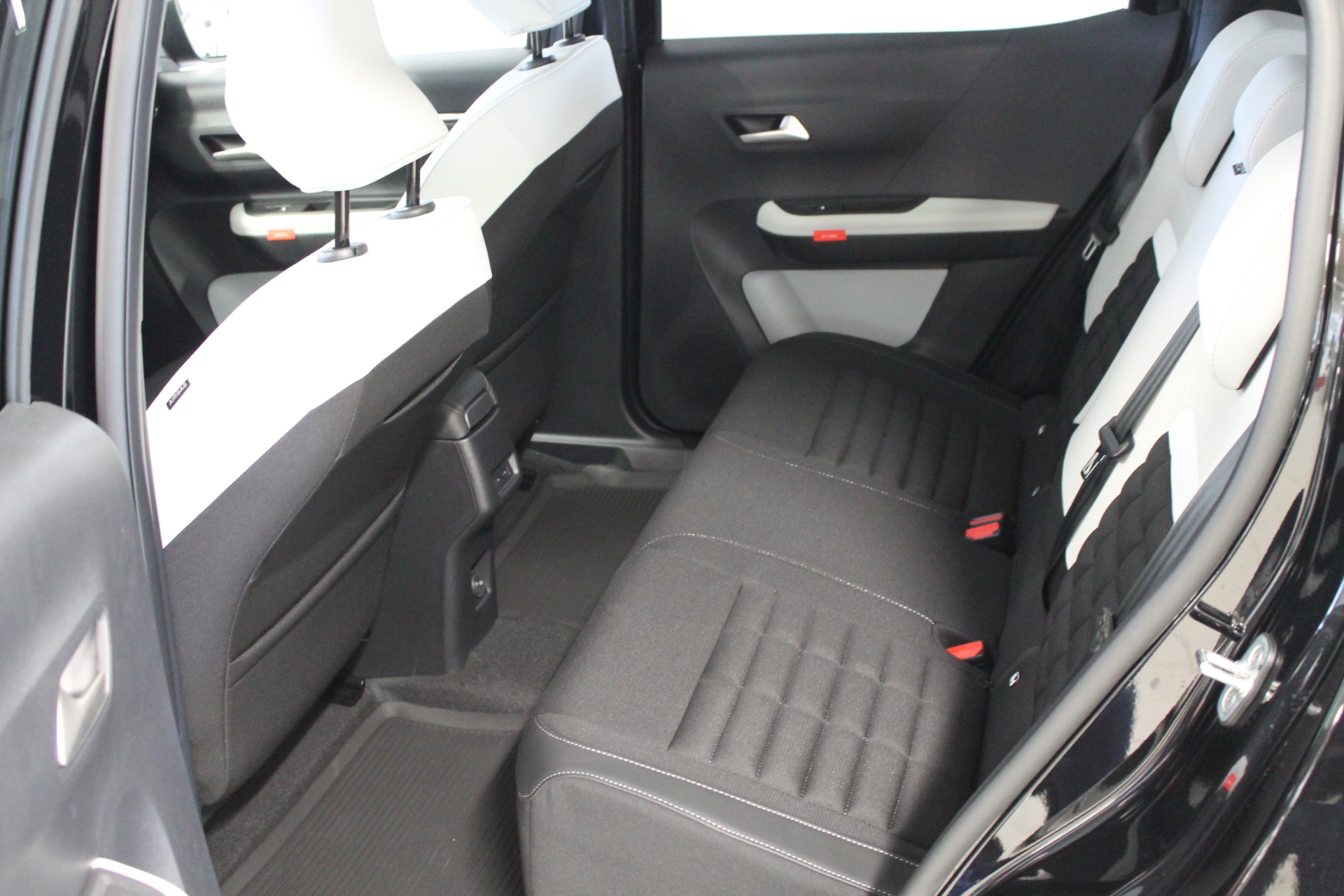 Citroen E-C3 Aircross 2026, bild 6/38