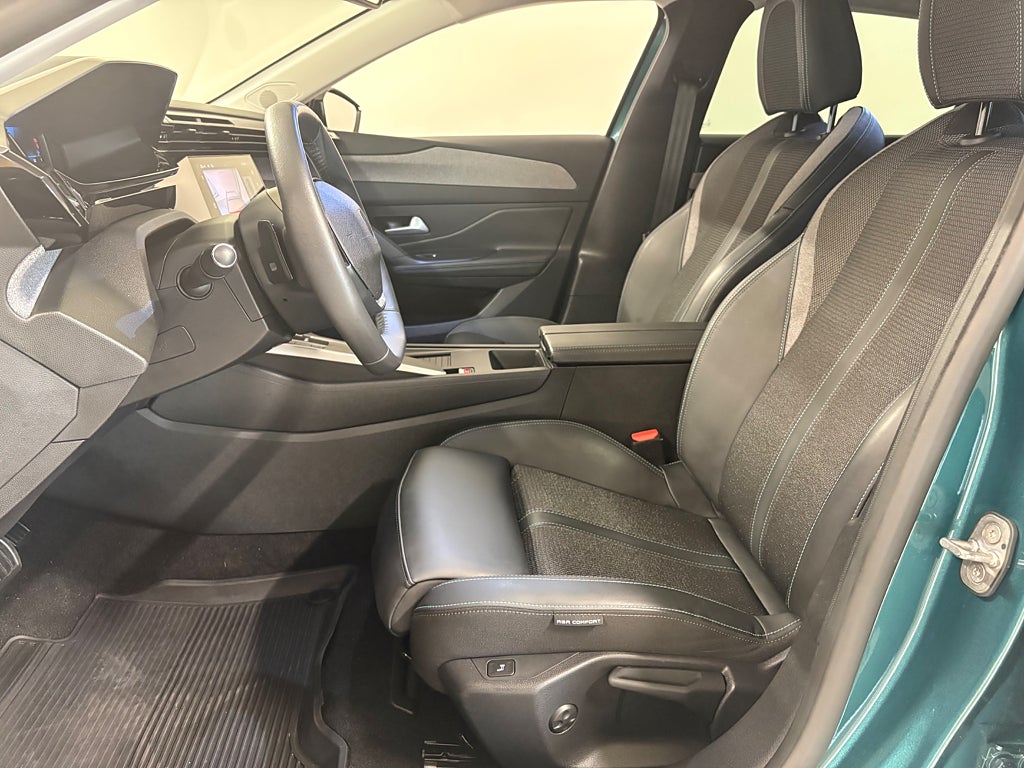 Peugeot 308 sw Hybrid 145 1.2 PureTech 145 e-DSC Euro 6 SoV Hjul thumbnail
