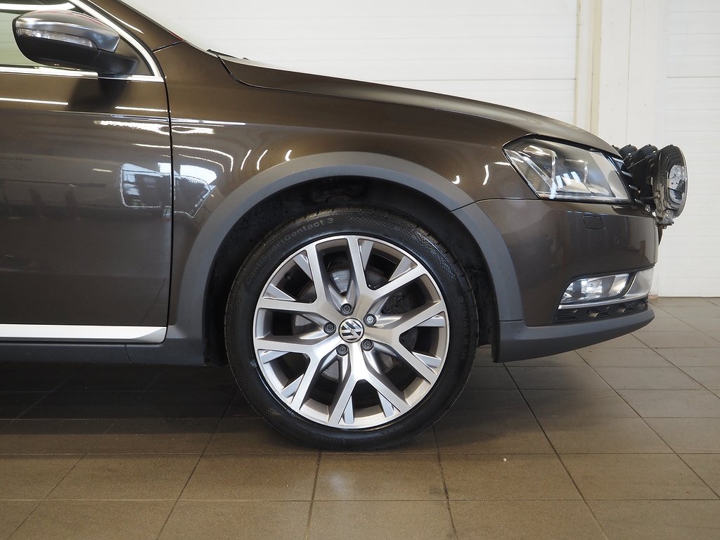 Volkswagen Passat Alltrack 2.0 TDI 4Motion Pano D-Värm Drag 2015
