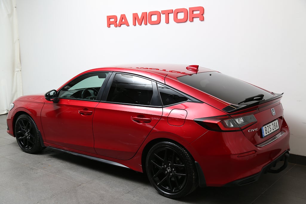 Honda Civic e:HEV e-CVT Sport 184hk Navi Serviceavtal Dragkrok 2023