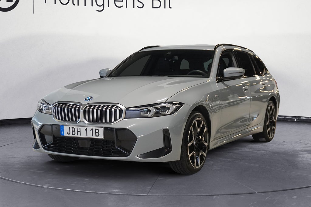 BMW 330 e xDrive Touring M Sport Drag HiFi Adaptiv Farthållare Kamera
