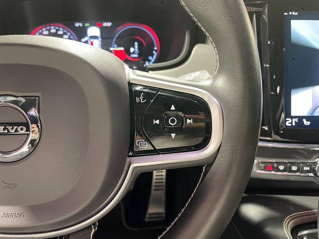 Volvo V90 Recharge T8 AWD Geartronic R-Design MOMS 2020