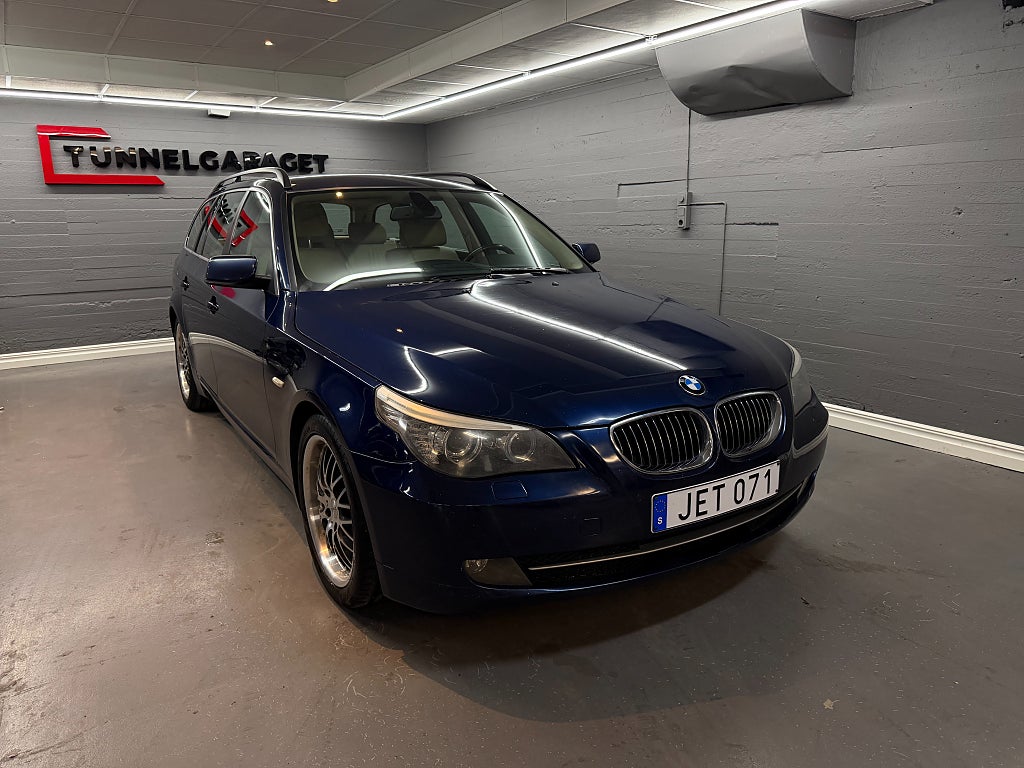 BMW 520 i 170hk Touring 18-Tum Dotz Dragkrok Nyservad 2-Brukare