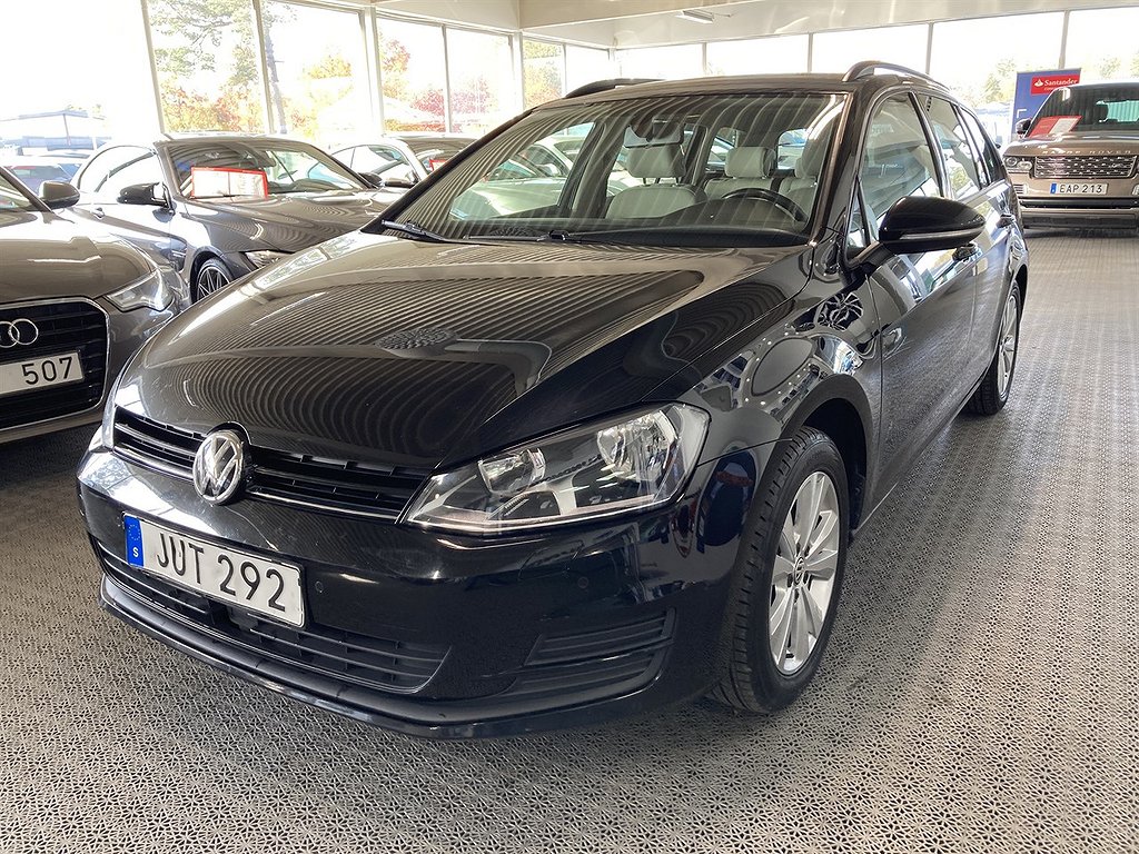 Volkswagen Golf 1.2 TSI (110hk) B-kamera Fjär-värmare P-sensor