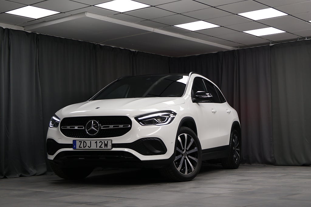 Mercedes-Benz GLA 200 Progressive Advanced Plus Panorama Nightpackage