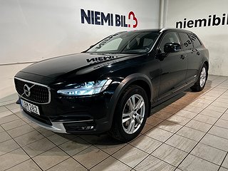 Volvo V90 Cross Country T5 AWD VoC Pvärm Skinn Drag S/V-hjul
