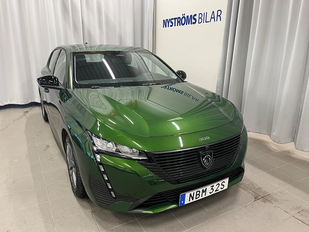 Peugeot 308 Active Pack 1.2 PureTech 110 5D thumbnail