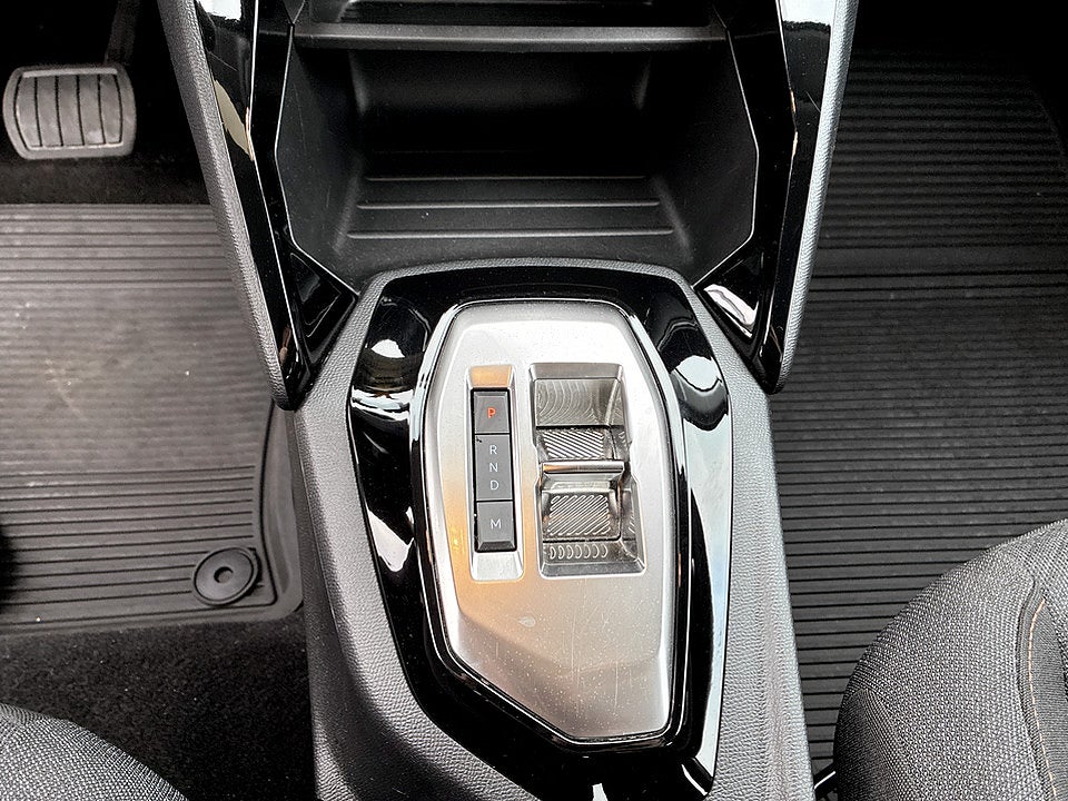 Bild på Peugeot 208 Style Hybrid 100hk Aut CARPLAY BACKSENSORER