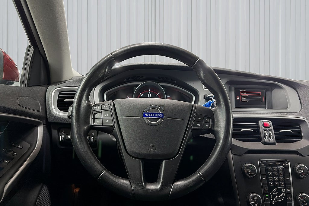 Volvo V40 2013