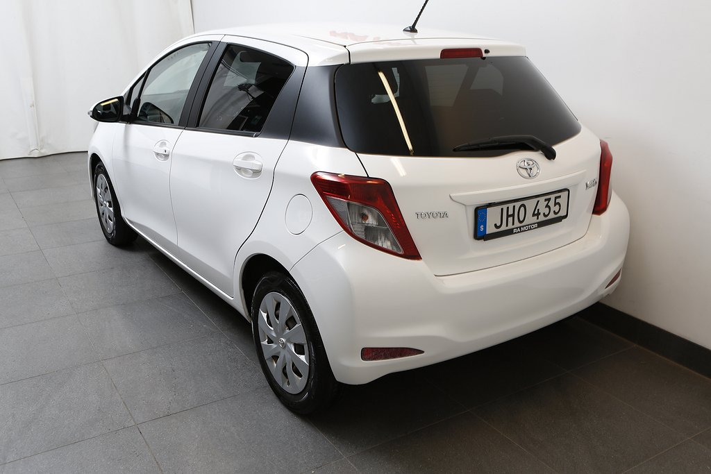 Toyota Yaris 1,33 Dual VVT-i Edition 50 Kamera Bluetooth 2014