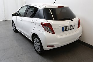 Halvkombi Toyota Yaris 4 av 19