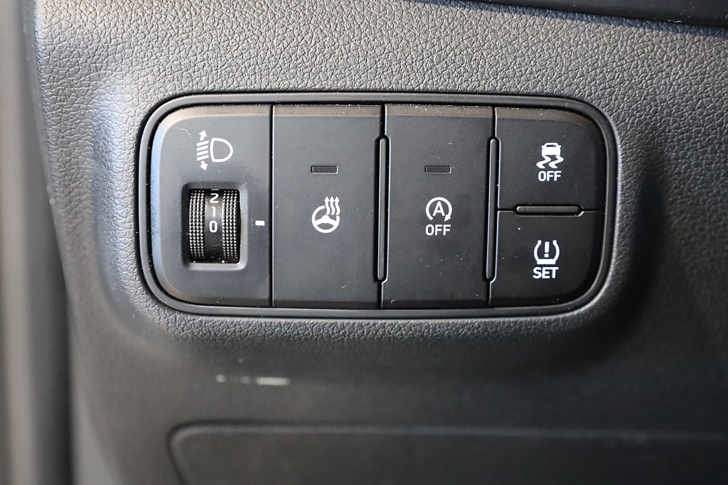 Hyundai Bayon 1.0 T-GDI AUT Essential Kamera CarPlay Rattvärme Leasba 2023