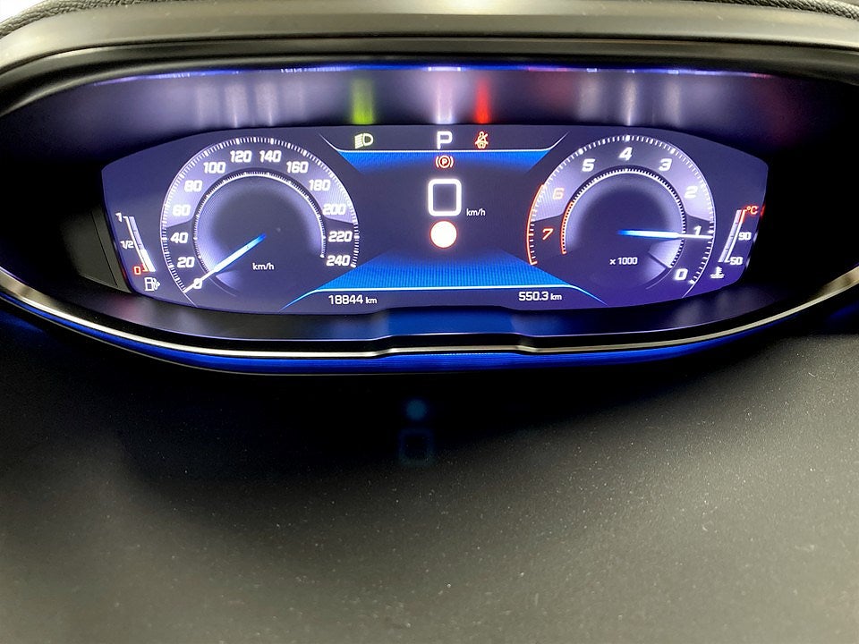 Bild på Peugeot 3008 GT 1.2 PT 130hk Aut - B-KAMERA, CARPLAY