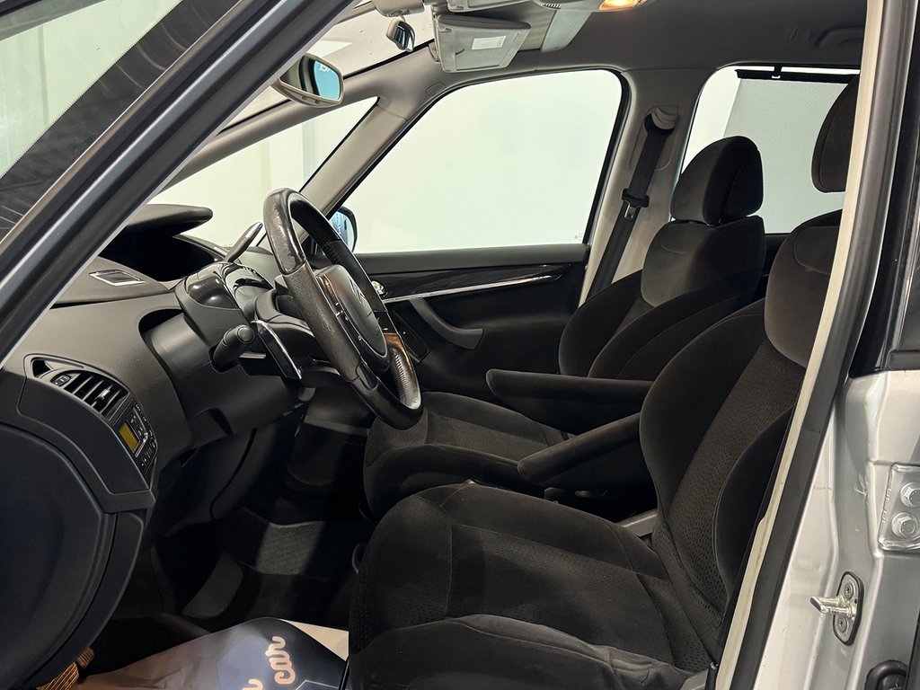 Citroën Grand C4 Picasso 2.0 HDiF  EGS, 136hp, 2010