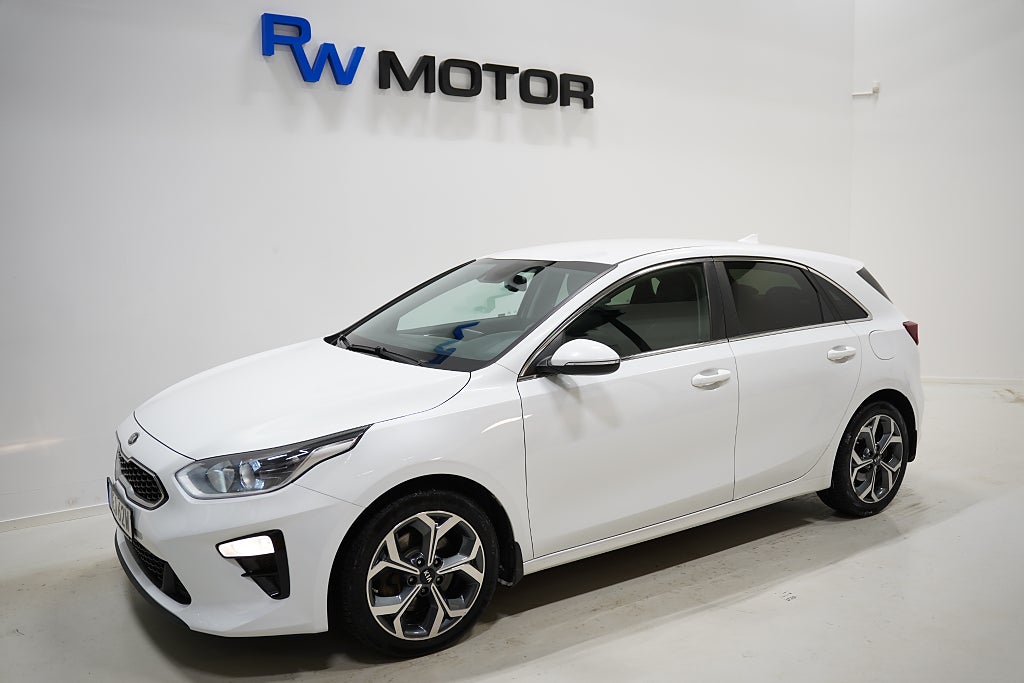 Kia Ceed 1.4 T-GDI 140hk Advance Plus Backkamera Navi Carplay Rattvärme