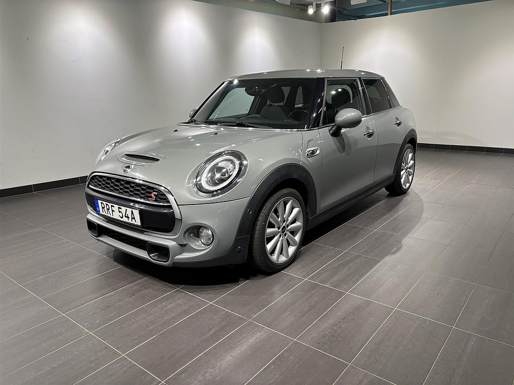 MINI Cooper S 5dr Aut Kamera Connected Navi PA | Ränta 1,99%