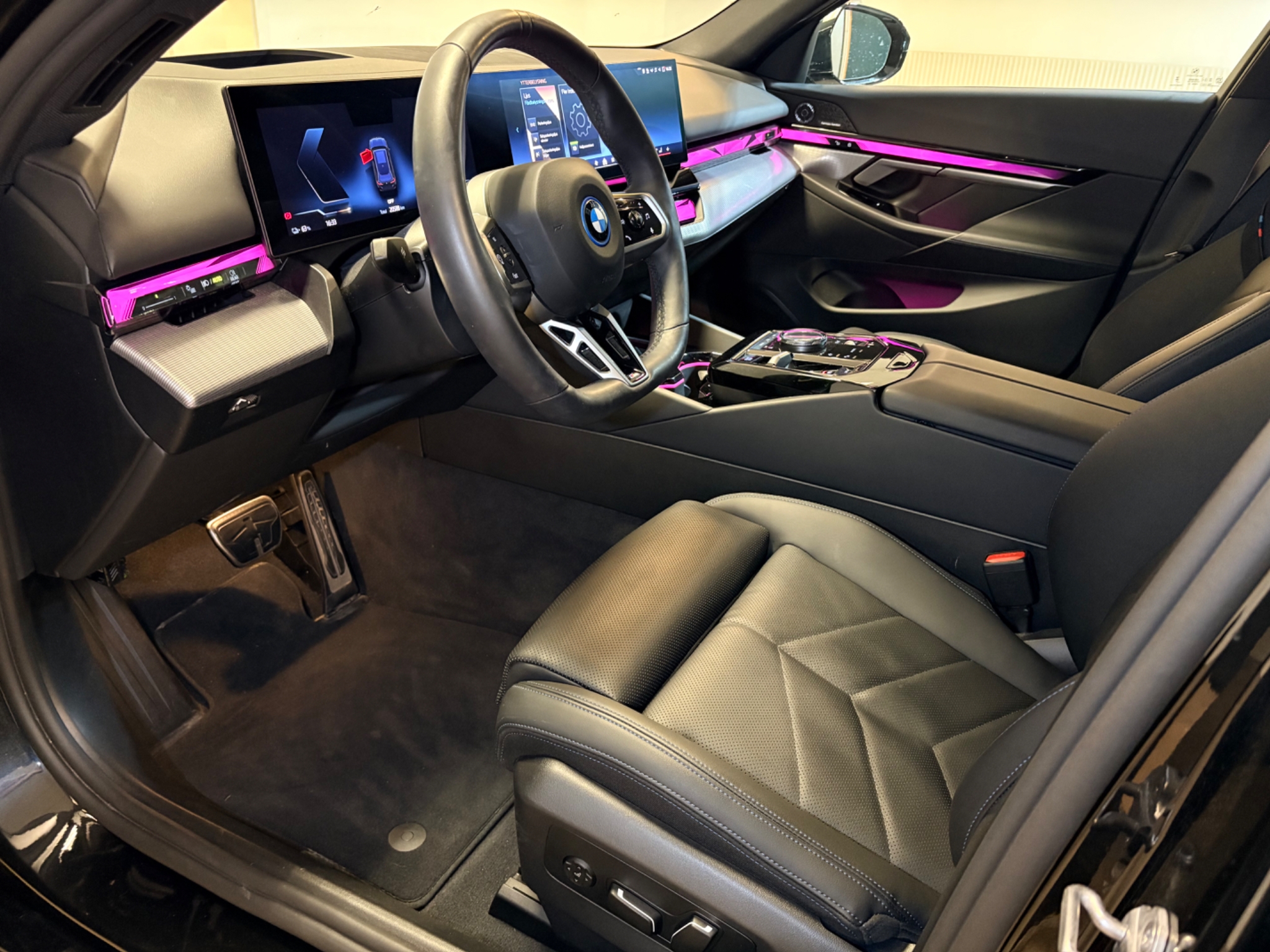 BMW i5 2025, photo 5/10