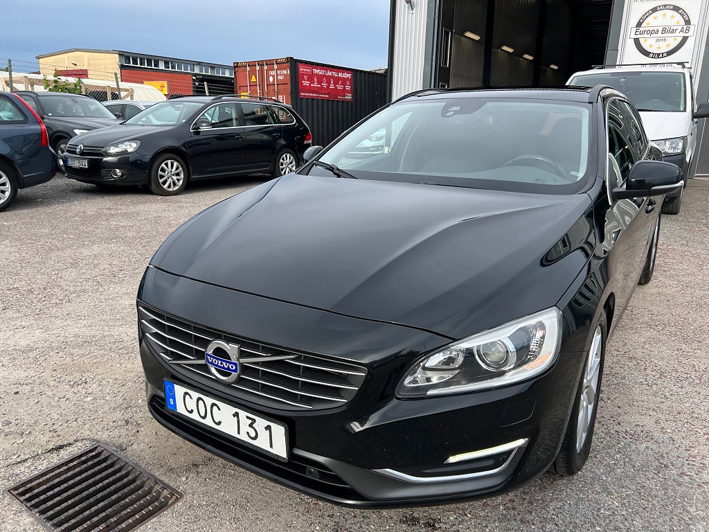 Volvo V60 D4  Momentum  AUTOMAT DRAG Euro 6 181HK