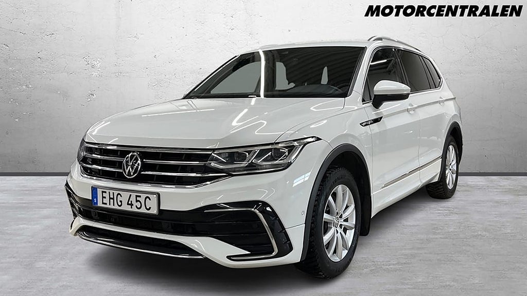Volkswagen Tiguan Allspace 5-sätes R-LINE 2.0 TDI 4M/Drag/Backkamera/D.värm...