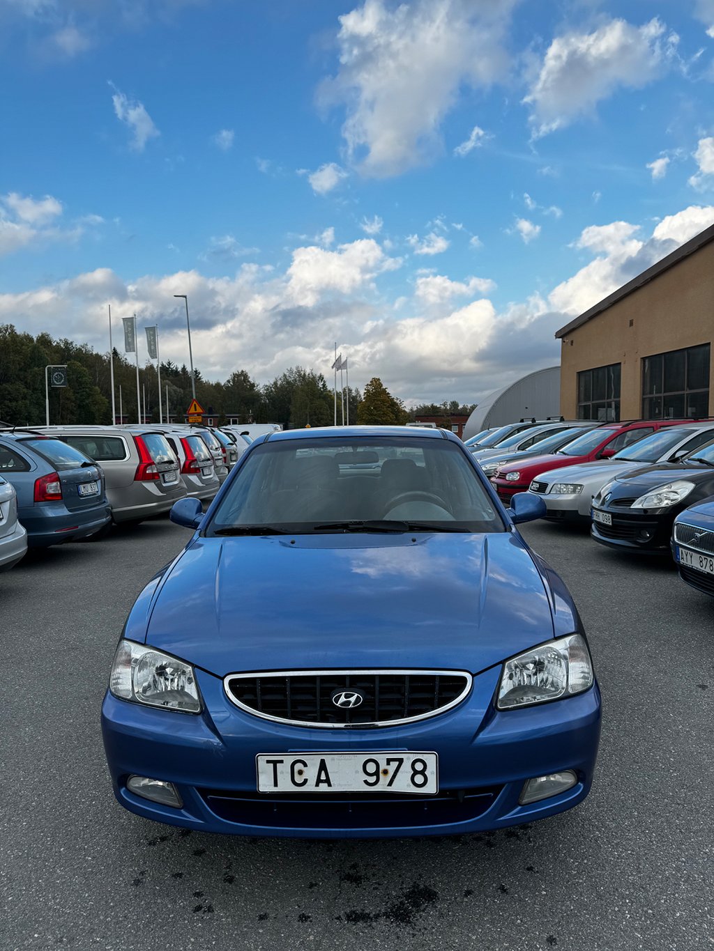 Hyundai Accent 5-dörrar 1.5 /Nykamrem /Nybesiktad 