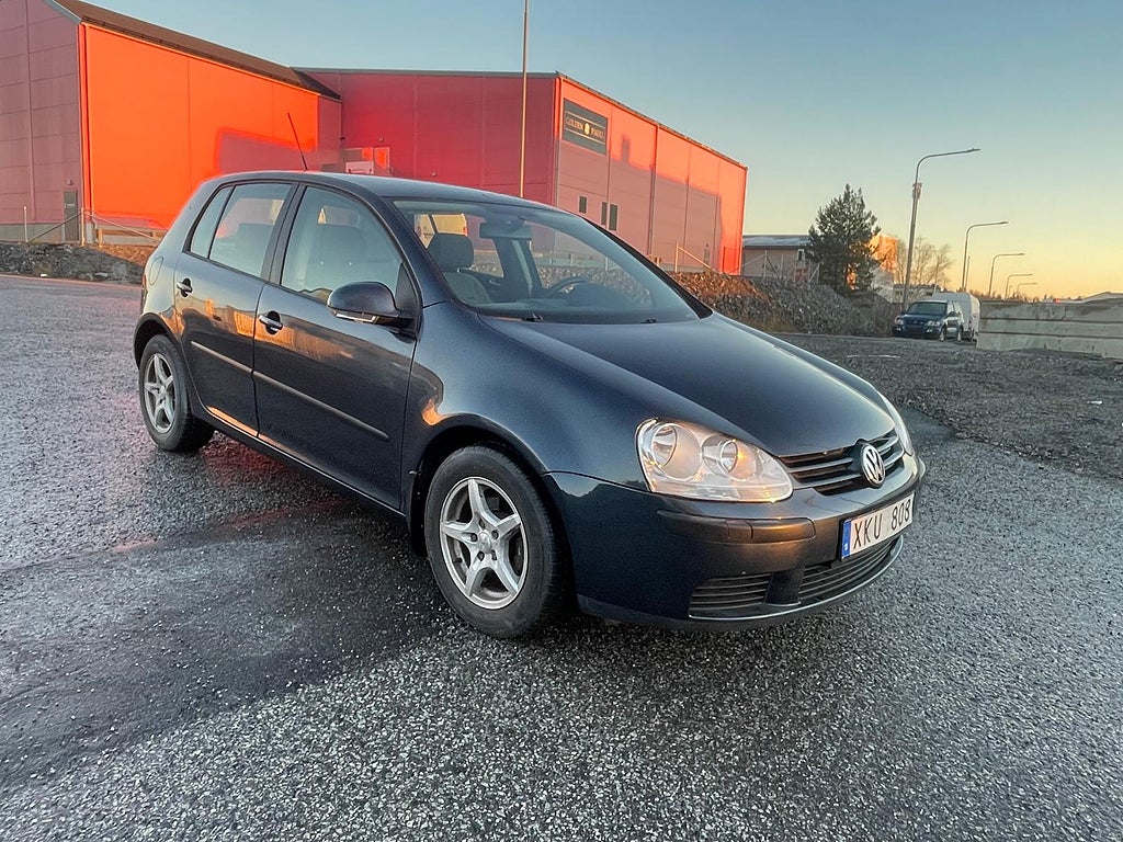 Volkswagen Golf 5-dörrar 1.6 Trendline Euro 4