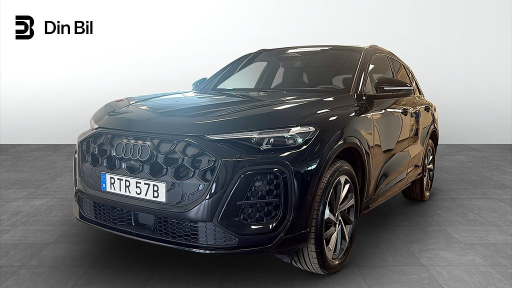 Audi Q5 40 TDI 204HK q S-tr S-line / Tech Plus / Drag / Vä