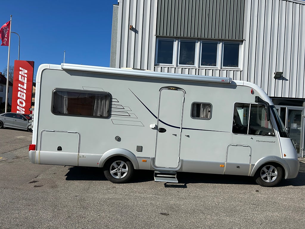 Hymer B 654 CL AC, 160HK, SOLCELL, BACK KAMERA