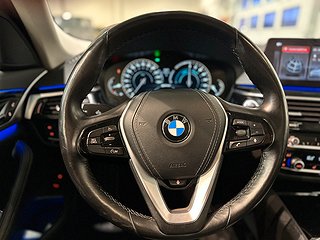 BMW 530e iPerformance Sport line GPS Kamera Pano S/V-hjul