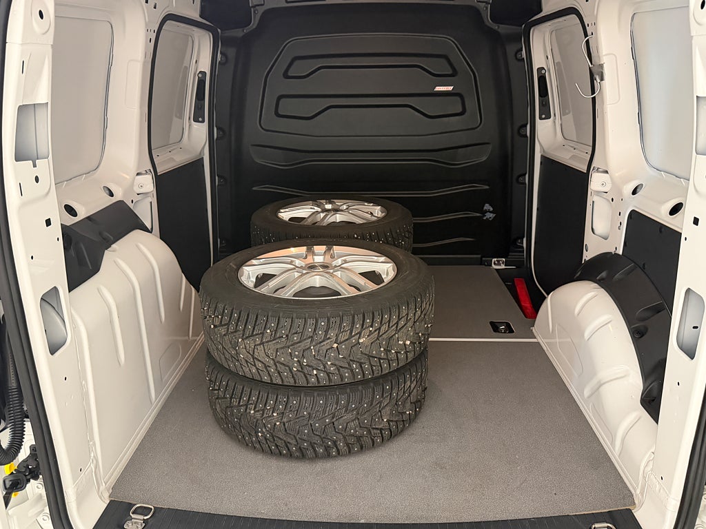 Volkswagen Caddy Cargo 2.0 TDI  SoV Hjul Drag,Värmare,Dubbla skjutdörrar thumbnail