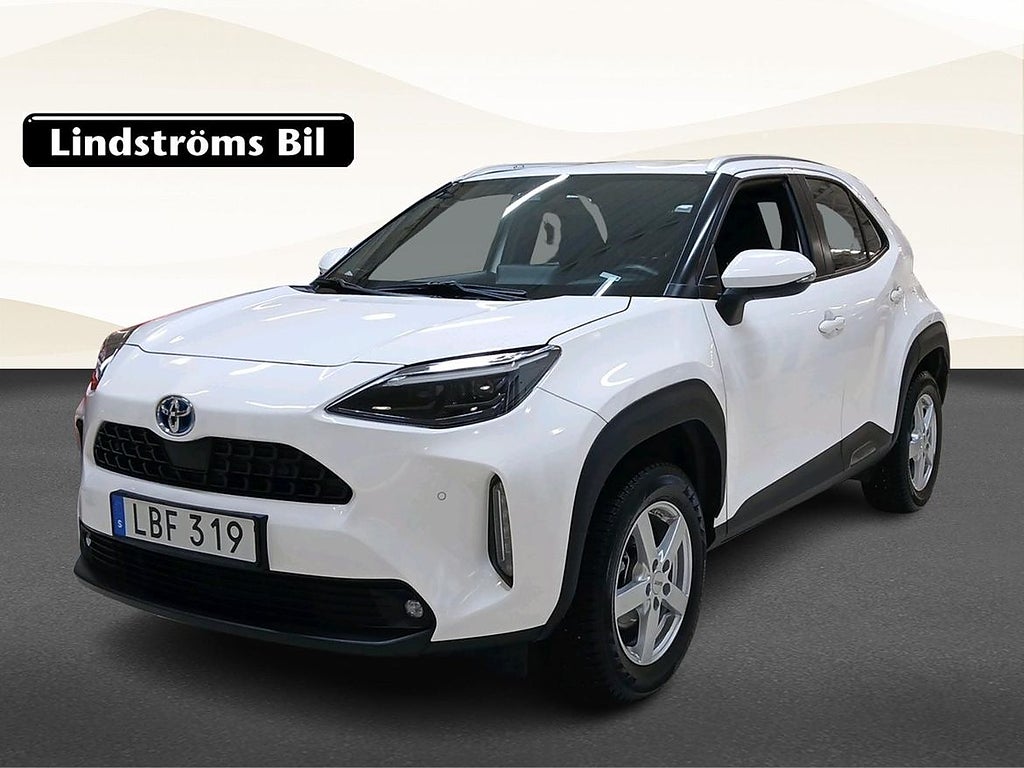 Toyota Yaris Cross Hybrid 1,5 ACTIVE PLUS VINTERHJUL DRAGKROK