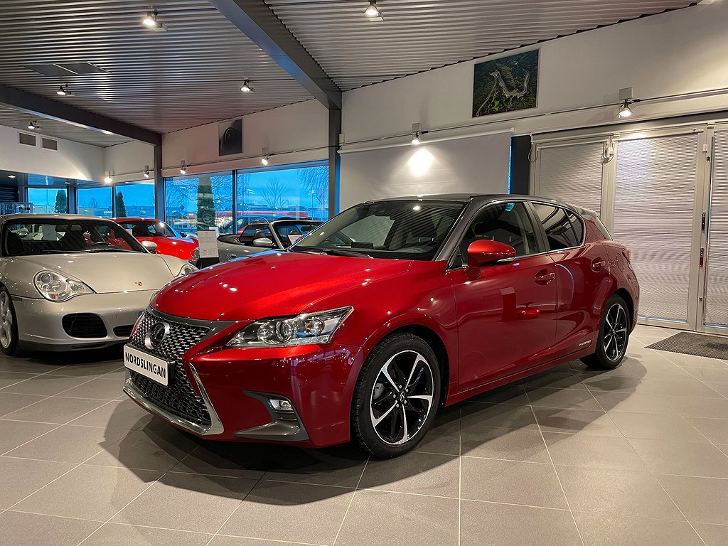 Lexus CT 200H - 1. 8 CVT 136hk
